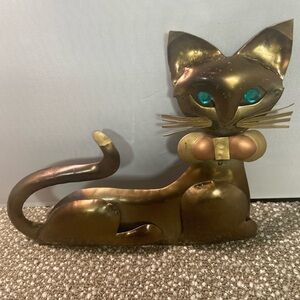 Hand Made Metal Cat Art Sculpture Carbon Steel Cat Figurine with Blue Eyes.